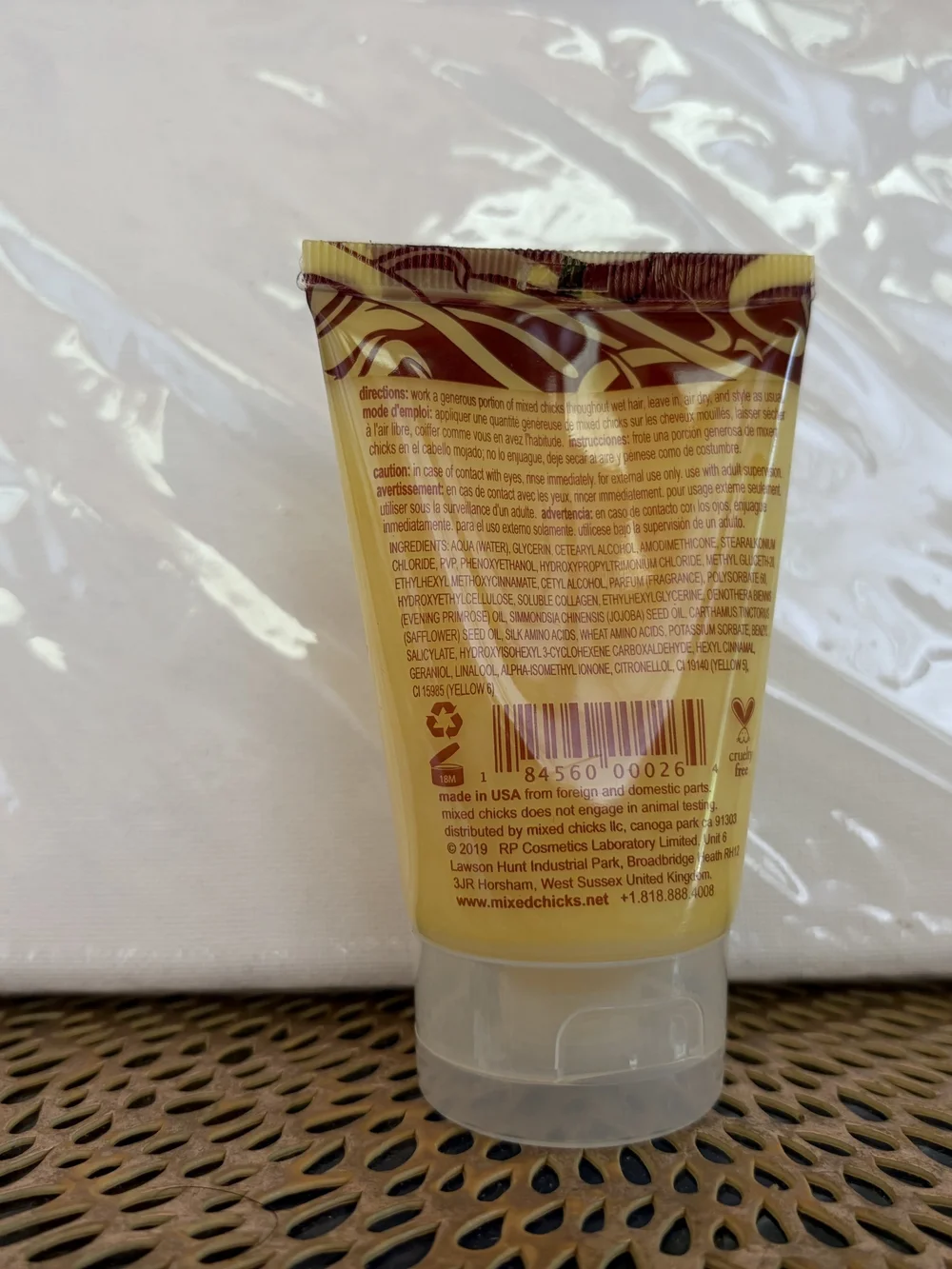 mixed chicks leave conditioner